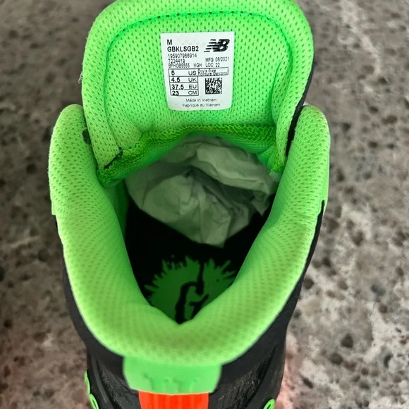 New Balance Kawhi 2 X Goosebumps, Size 5 Youth, NWOT - Picture 4 of 4